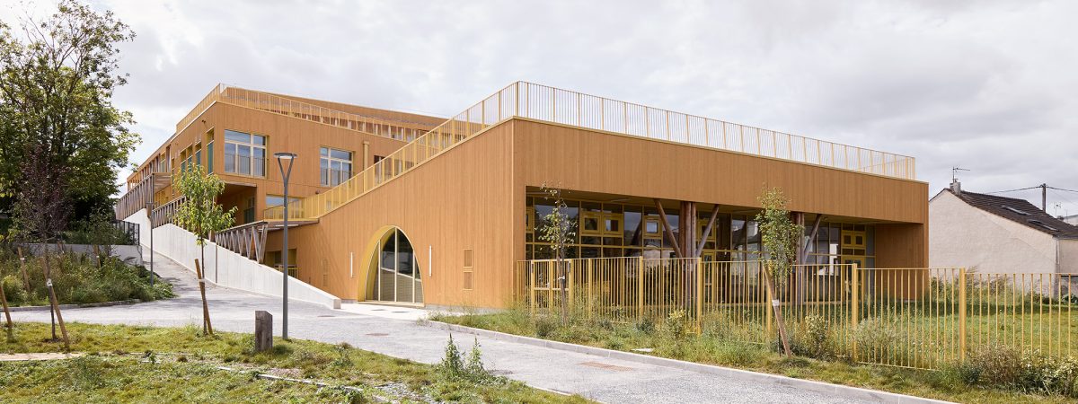 Groupe scolaire structure bois LVL et bois lamellé